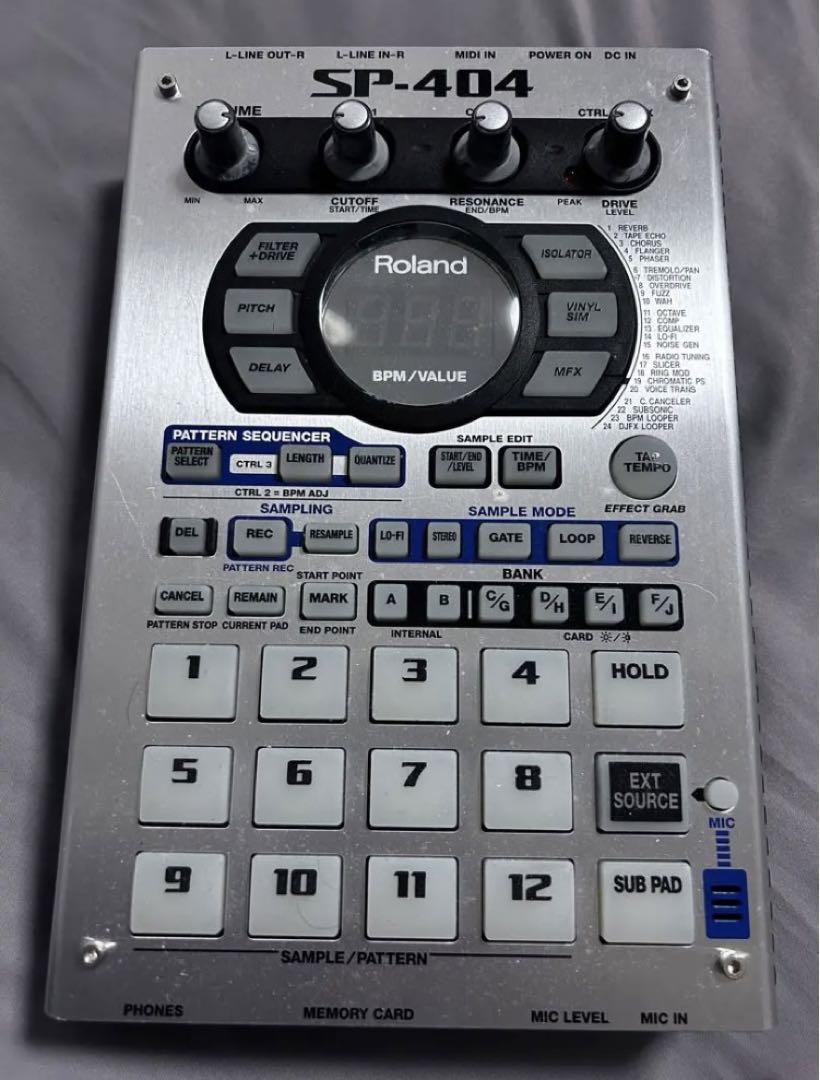 ROLANDコンパクトサンプラー SP-404