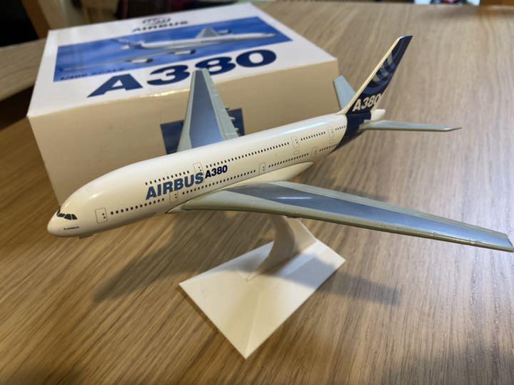 値下げ！AIRBUS エアバス　航空機メタルモ　デル　レア　非売品　1/400