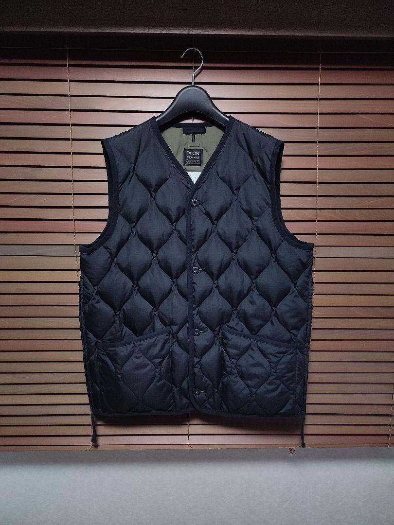 TAION【UNISEX】ミリタリー Vネック ボタン ダウンベスト 黒　XL