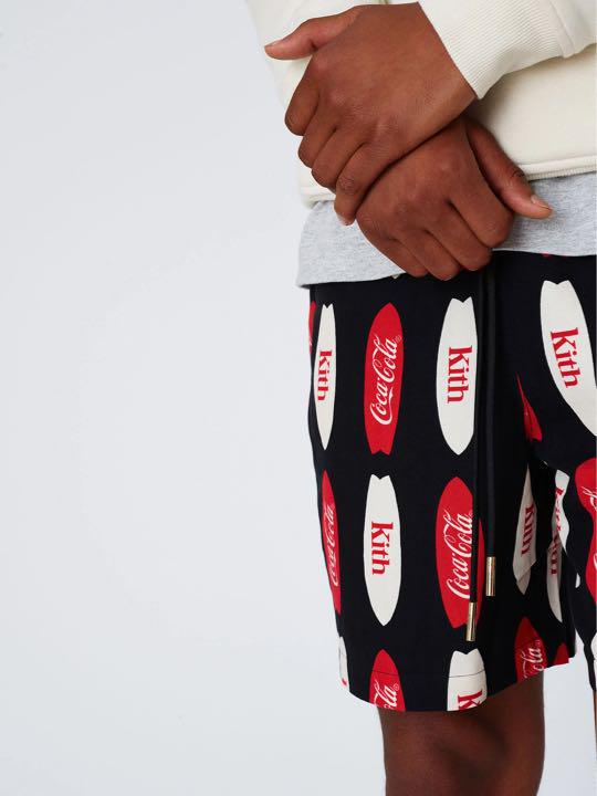 ショートパンツ kith Coca-Cola Surf Board Print Hardway