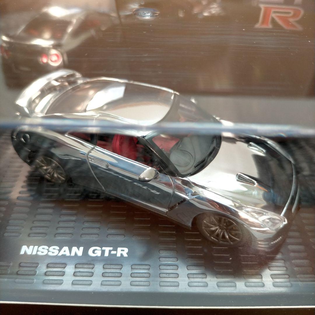 日産純正　モデルカー　GT-Rクロムメッキ仕様