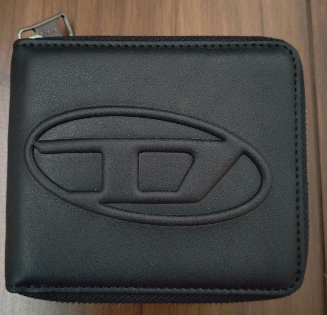 DIESEL Dロゴ 二つ折り財布 ラウンドファスナー