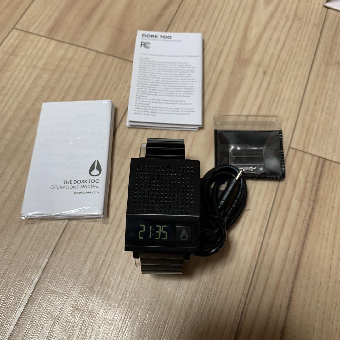 新品・未使用　NIXON  DORK TOO 時計　オールブラック