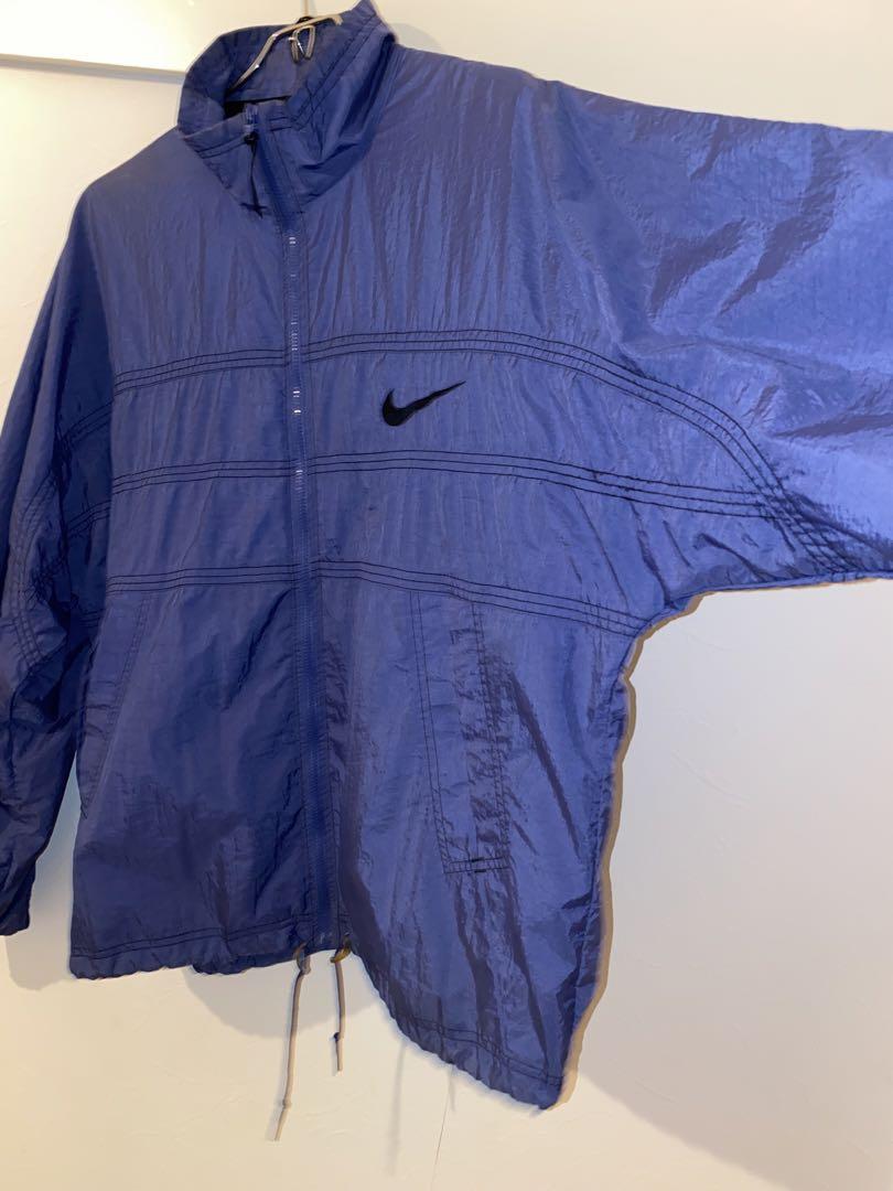 NIKEのシャカシャカジャケット