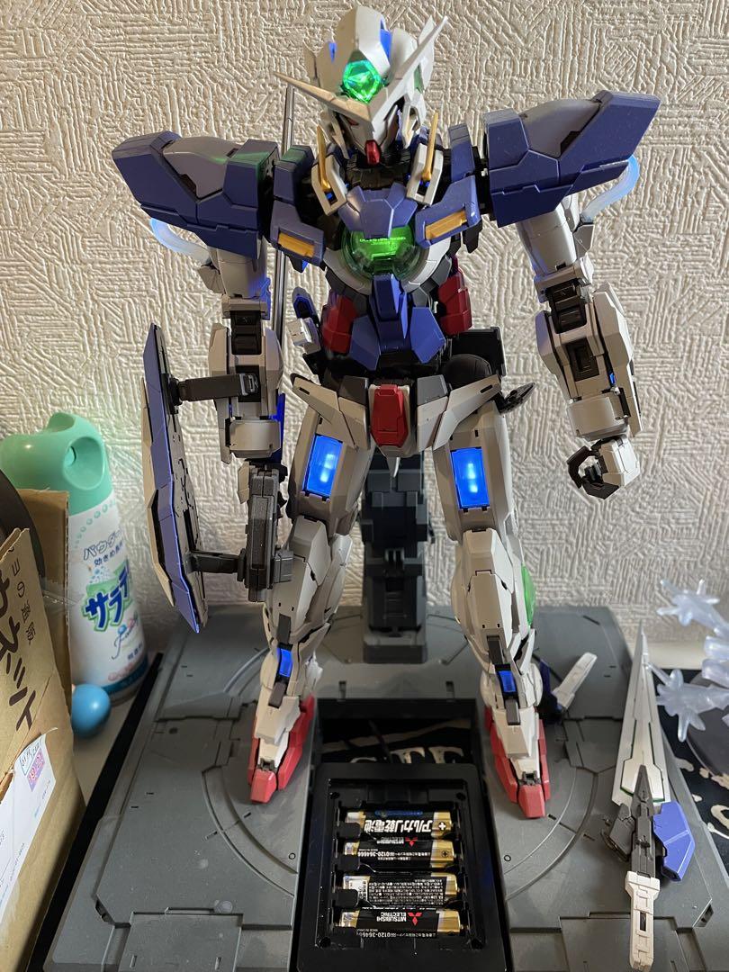 ガンプラ完成品　PGガンダムエクシアライトニングモデルややジャンク