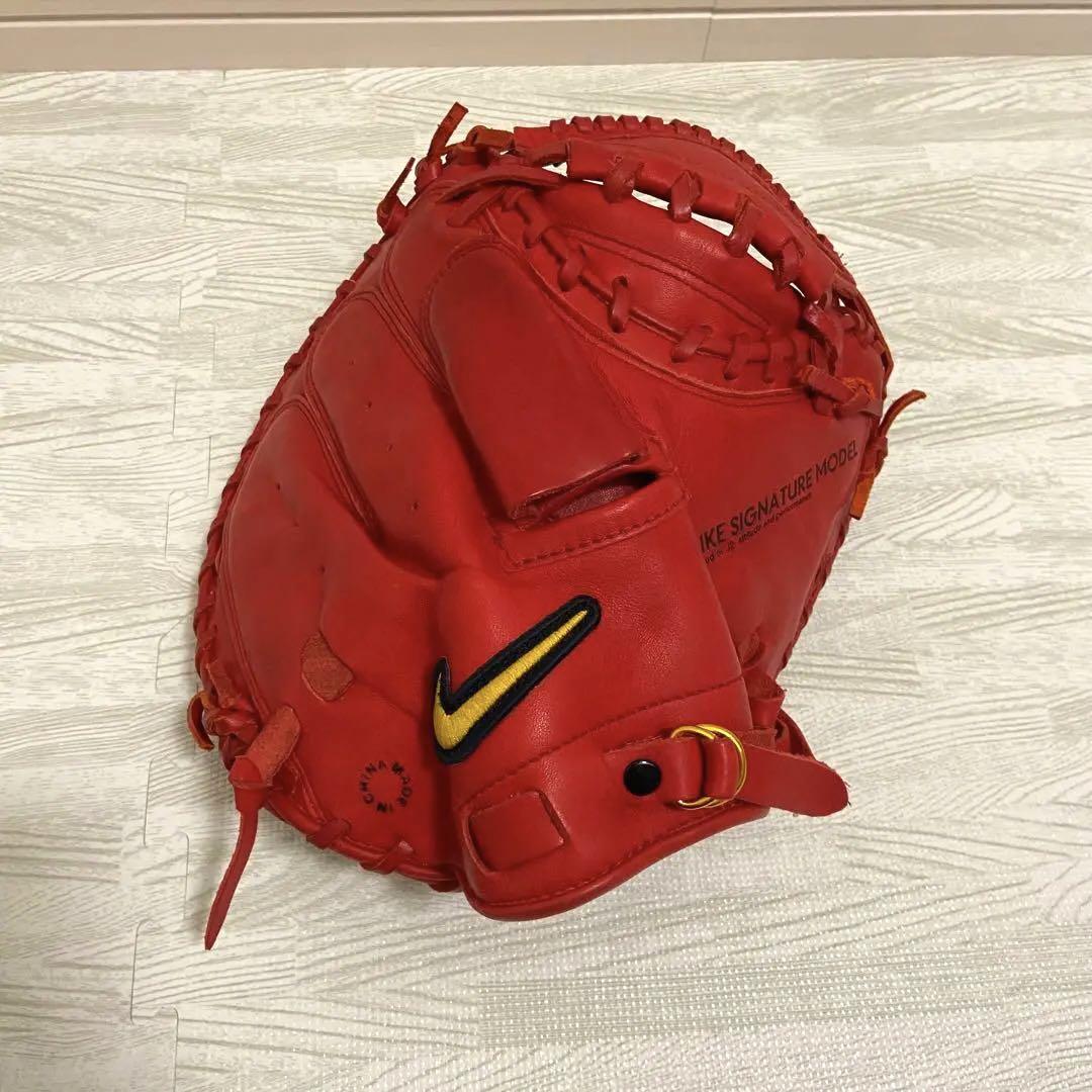 【美品】NIKE キャッチャーミット　赤　レッド　グローブ　城島健司　廃盤　レア