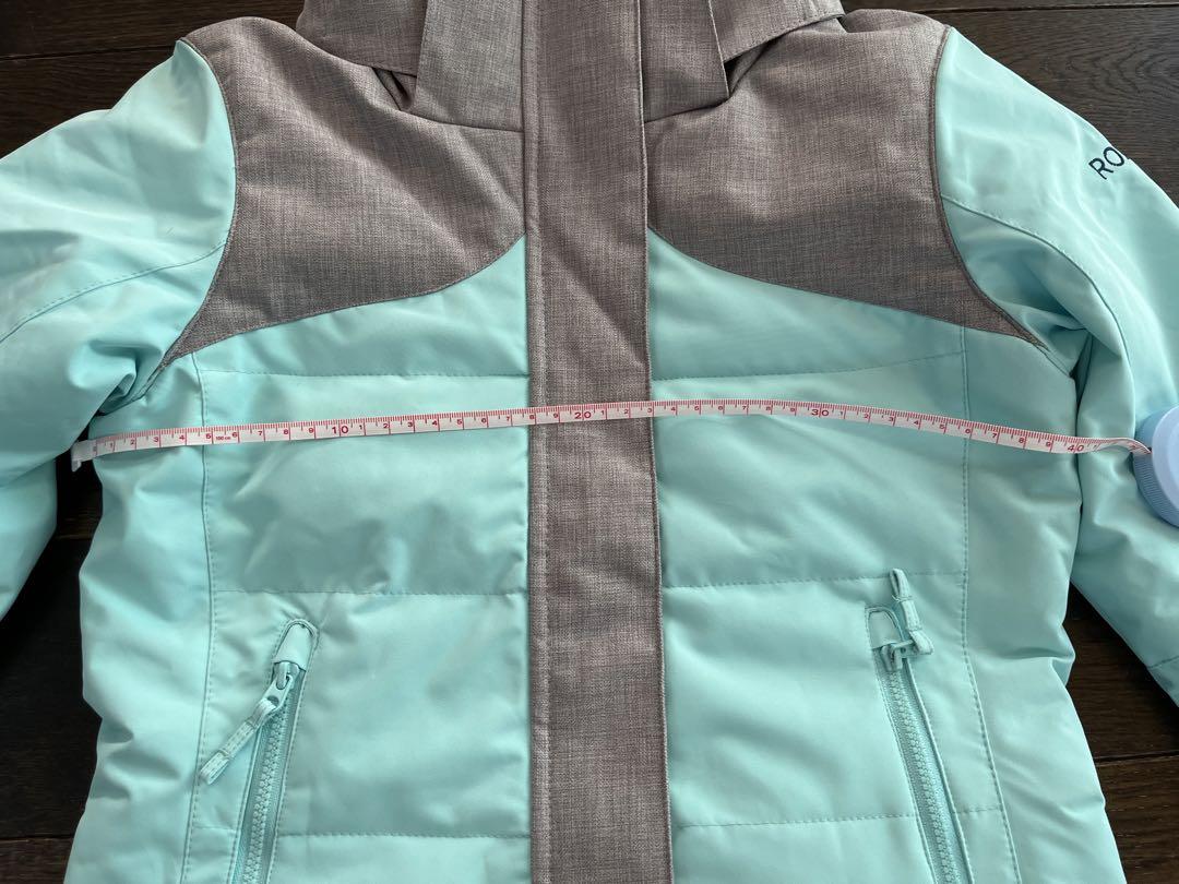 未使用美品ROXY キッズ　ロキシースノーボードウェア　M