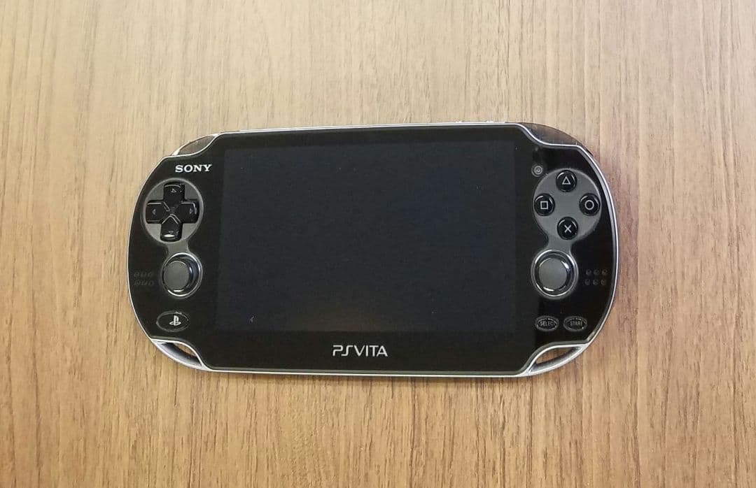SONY PS VITA　モデルPCH-1000 ブラック　純正充電器セット