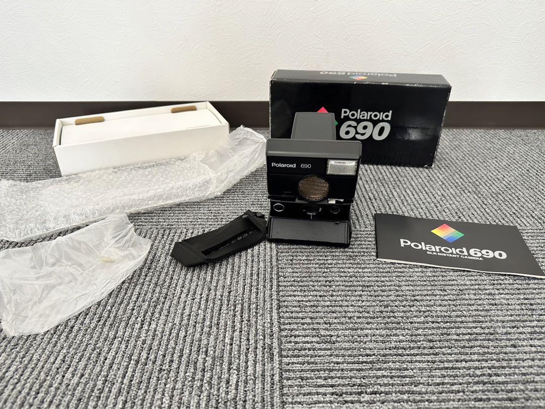 Polaroid 690 カメラ