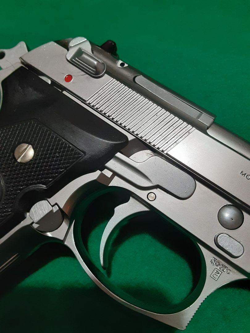 マルシンベレッタ92FSステンレス。
